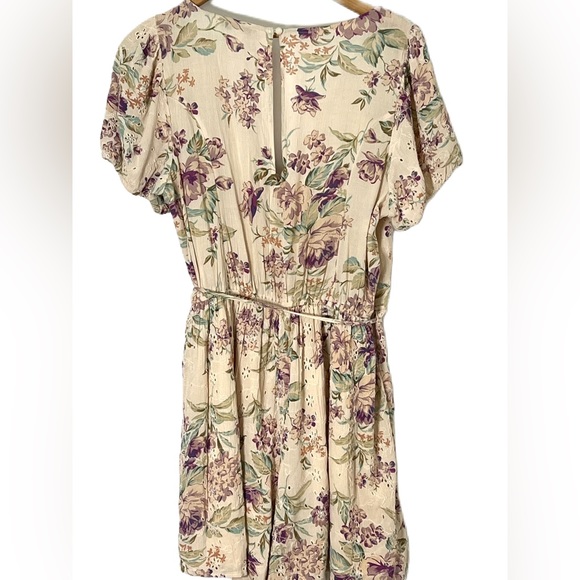 American Eagle Floral Romper NWT size L Beige Pink Summer Girlhoodcore Feminine - Picture 4 of 13